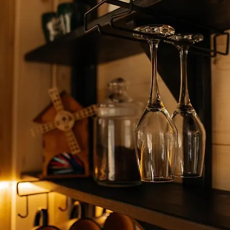 Yo Hill  -  йо хілл  - будинок в горах *