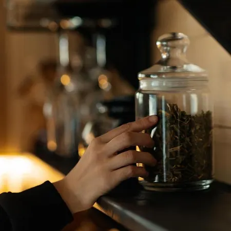 Yo Hill  -  йо хілл  - будинок в горах *